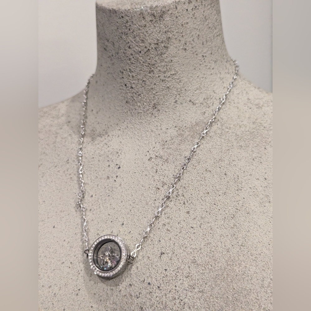 Living Locket Memory Charms Locket Pendant Necklace 18 Inch